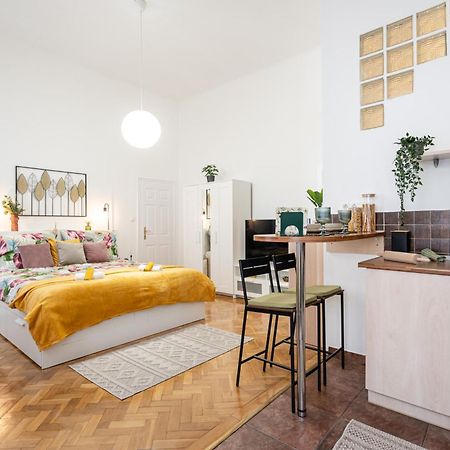 Cosmopolitan Studio - Chic Getaway In A Fancy Neighbourhood Budapešť Exteriér fotografie